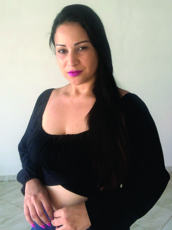 Cropped com Manga - Preto
